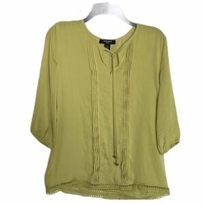 NINE WEST JEANS yellow Jane blouse